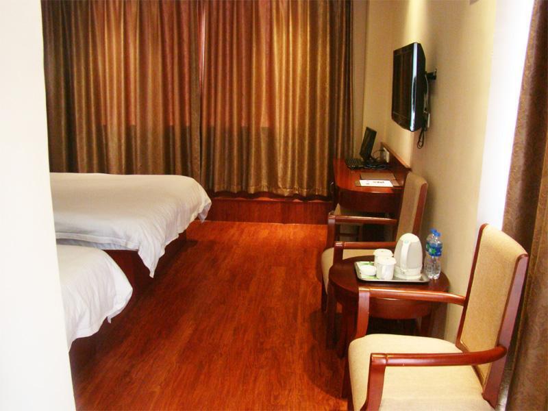 Greentree Inn Shanghai Songjiang University City New Songjiang Road Express Hotel 외부 사진